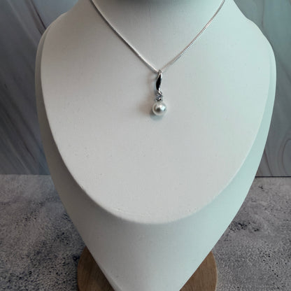 Grace Pearl Pendant necklace on silver box chain displayed on bust