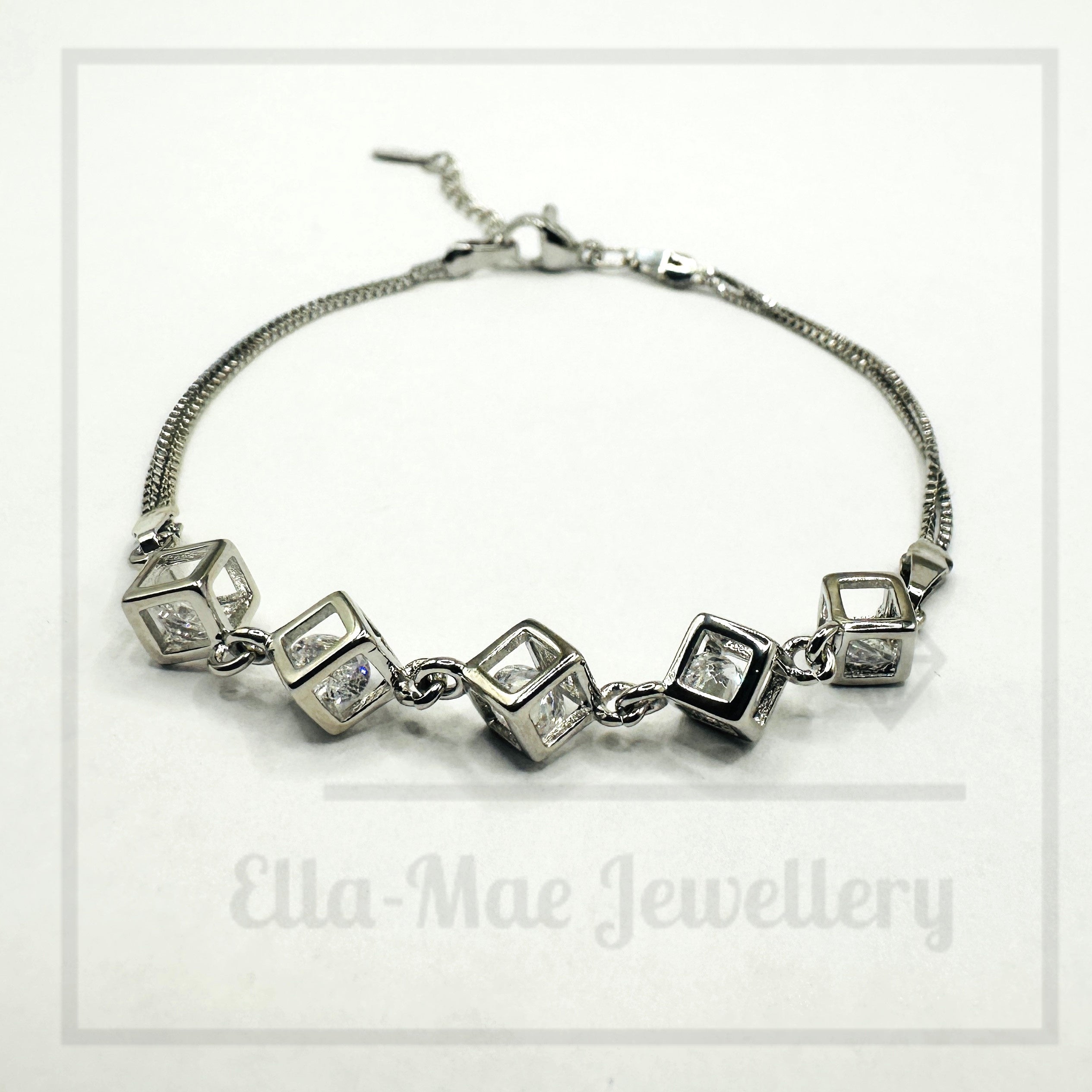 ★韓國人氣★SCALETTO★Black and silver cube bracelet Cubic Zirconia Silver Cube Bracelet | Ella-Mae Jewellery