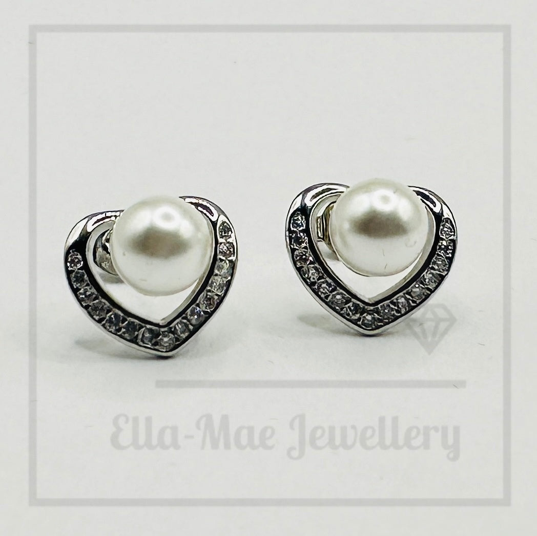 Pearl Silver Heart Stud Earrings