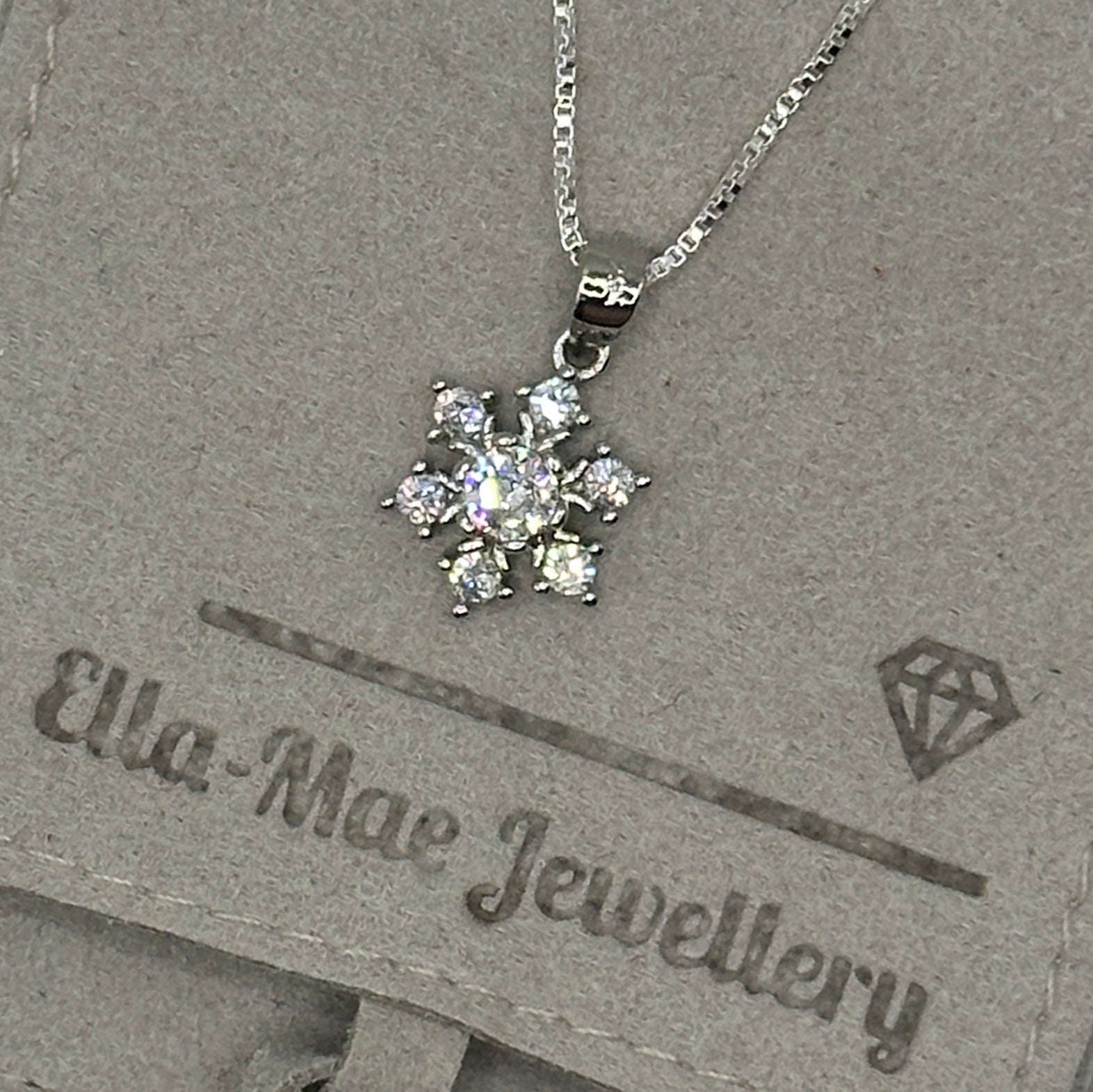 Crystal Snowflake Pendant 